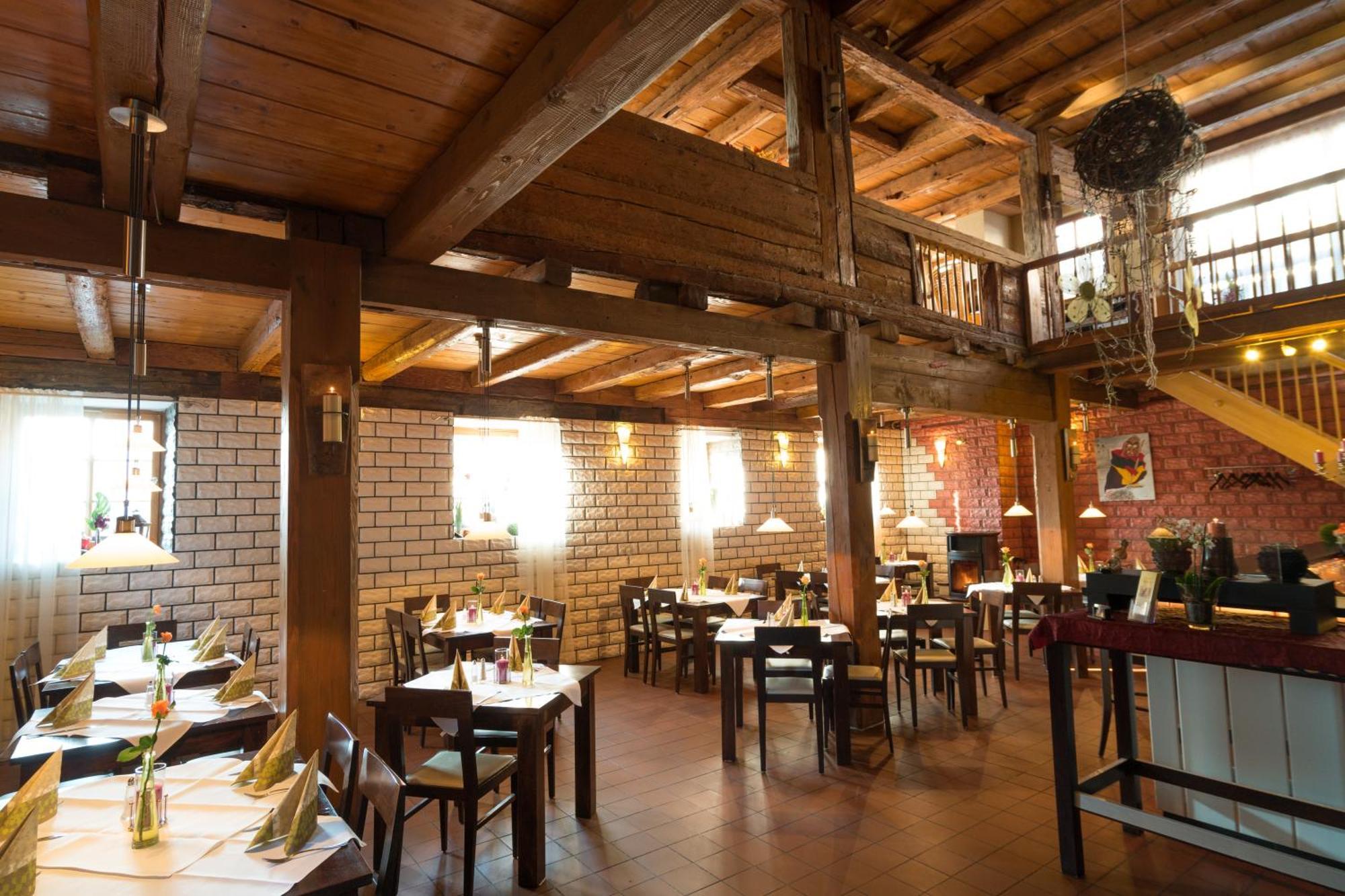 Wellnesshotel & Restaurant Hexenschopf Loeffingen Exterior photo
