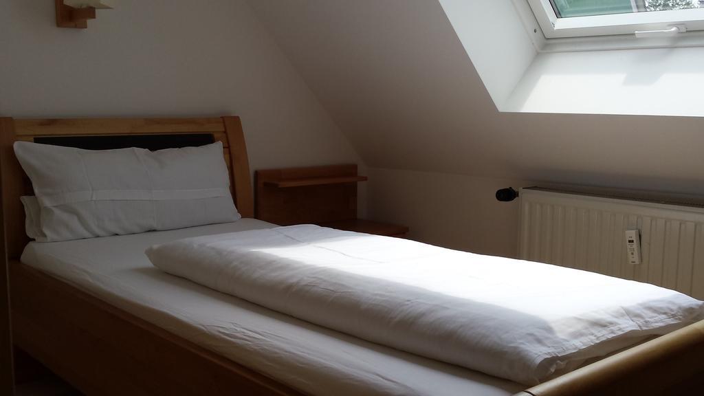 Wellnesshotel & Restaurant Hexenschopf Loeffingen Room photo